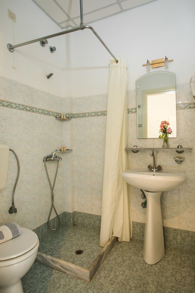 

Napoli - Liapades - Paradise Inn
