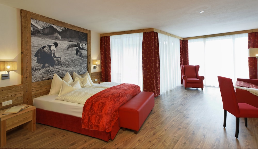 

Lamezia Terme - Dolomiti, Montagna Italia - Hotel Amaten