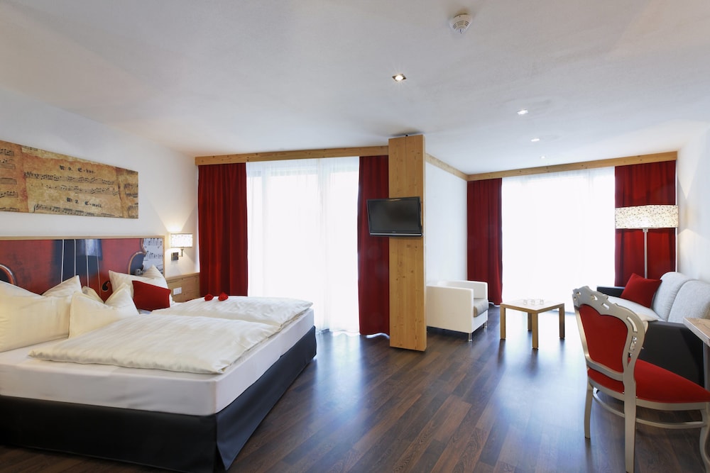 

Roma - Brunico - Hotel Amaten