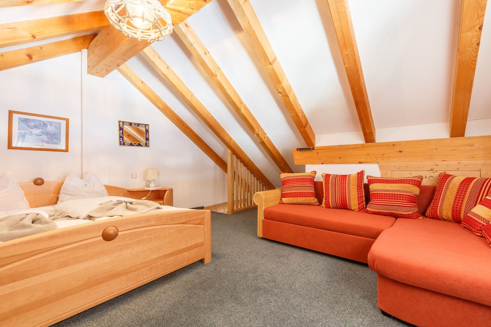 

Lamezia Terme - Brunico - Hotel Amaten