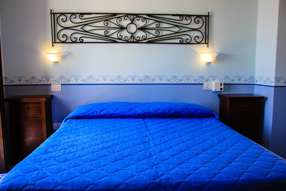 

Venezia - Salina - Hotel Arcangelo - Salina
