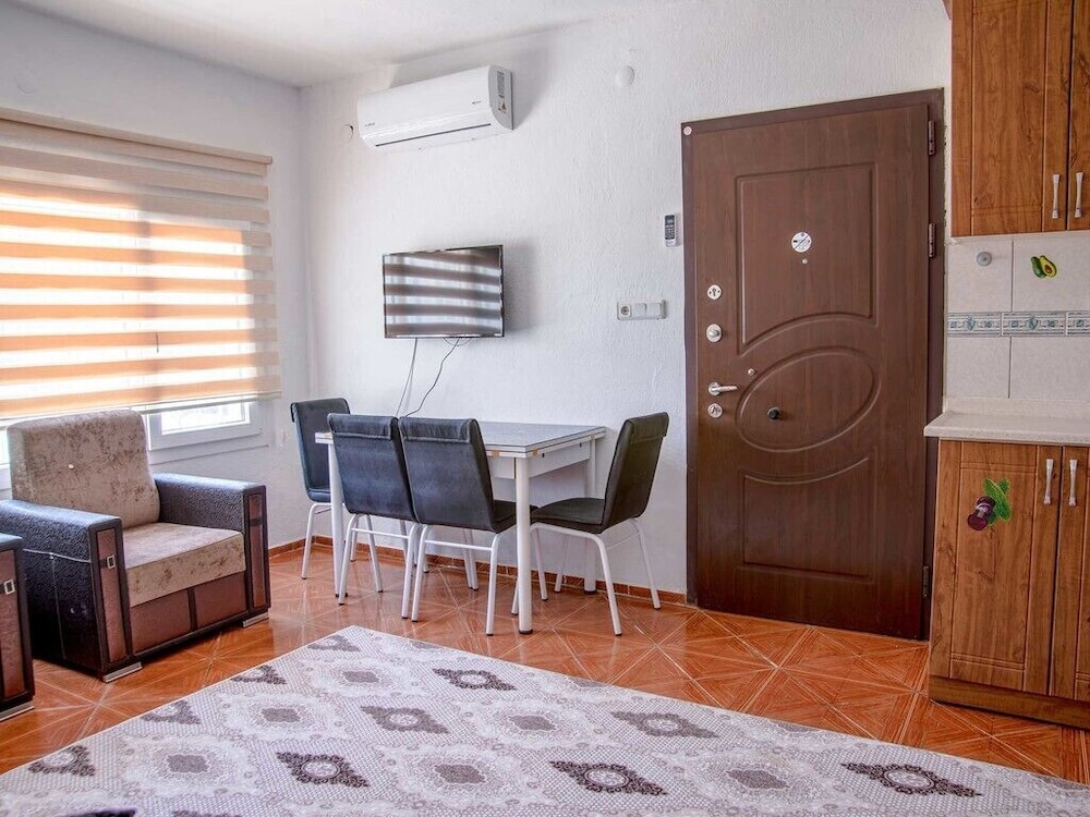 

Napoli - Bodrum - Yalıyanı Pansiyon
