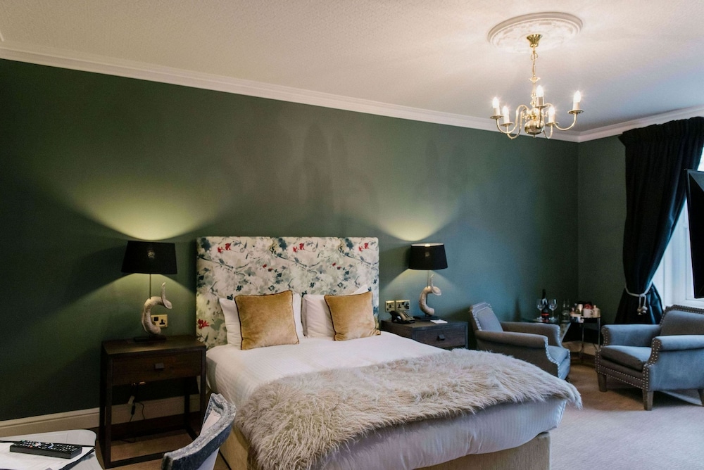 

Milano - Royal Tunbridge Wells - The Spa Hotel