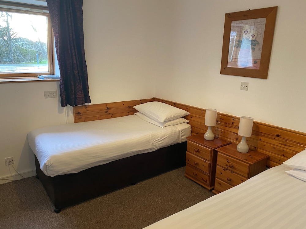 

Catania - Inverness - Smithton Hotel