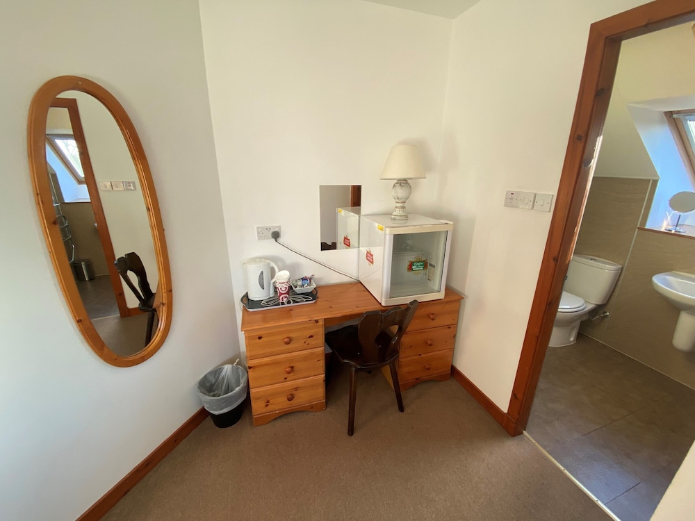 

Venezia - Inverness - Smithton Hotel