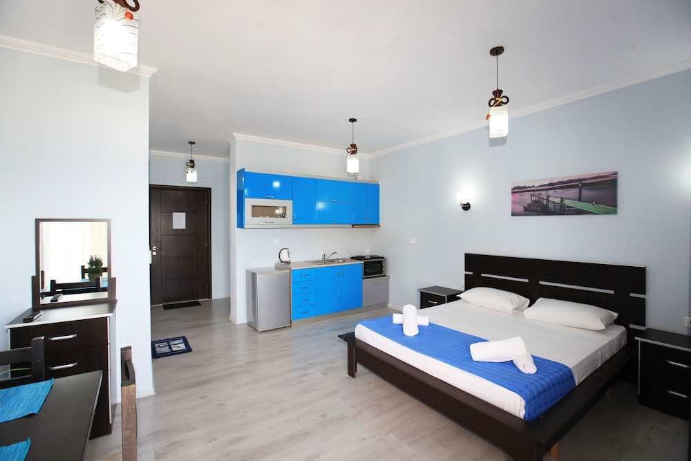 

Venezia - Costa albanese - Hotel Keos
