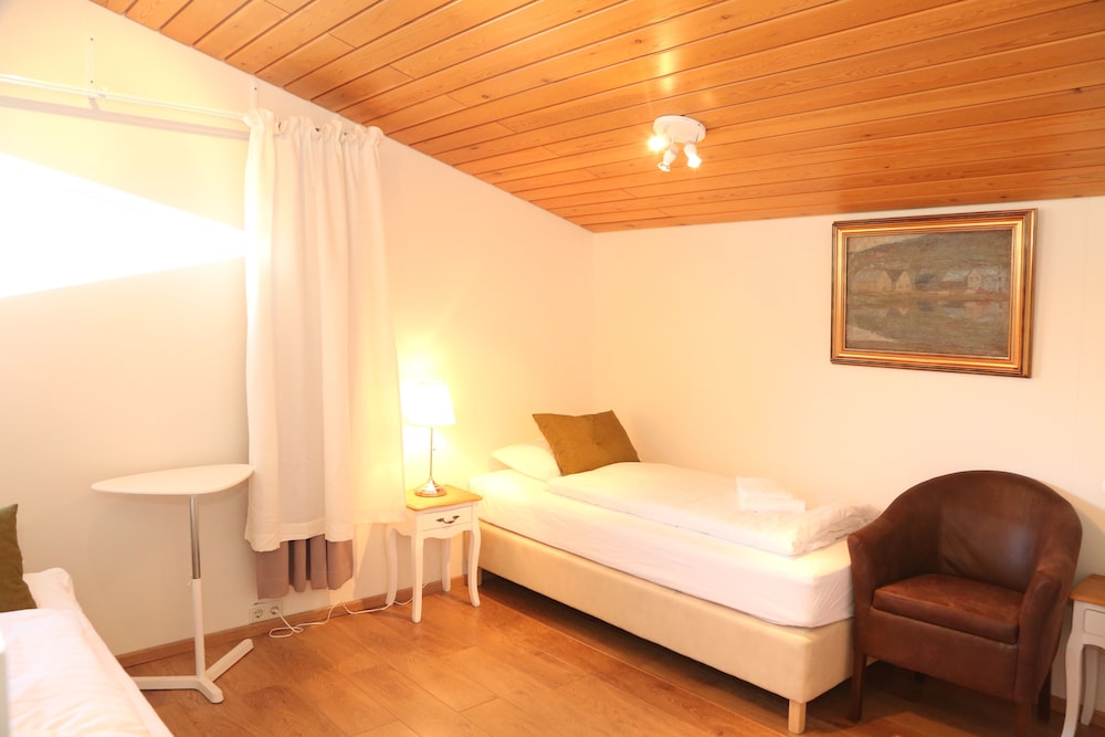 

Milano - Akureyri - Hotel Kjarnalundur- Aurora Dream - Lodges and Rooms