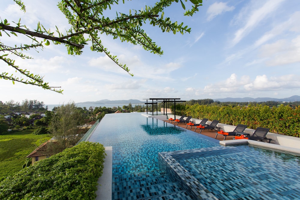 

Milano - Kamala Beach - 6th Avenue Surin Beach