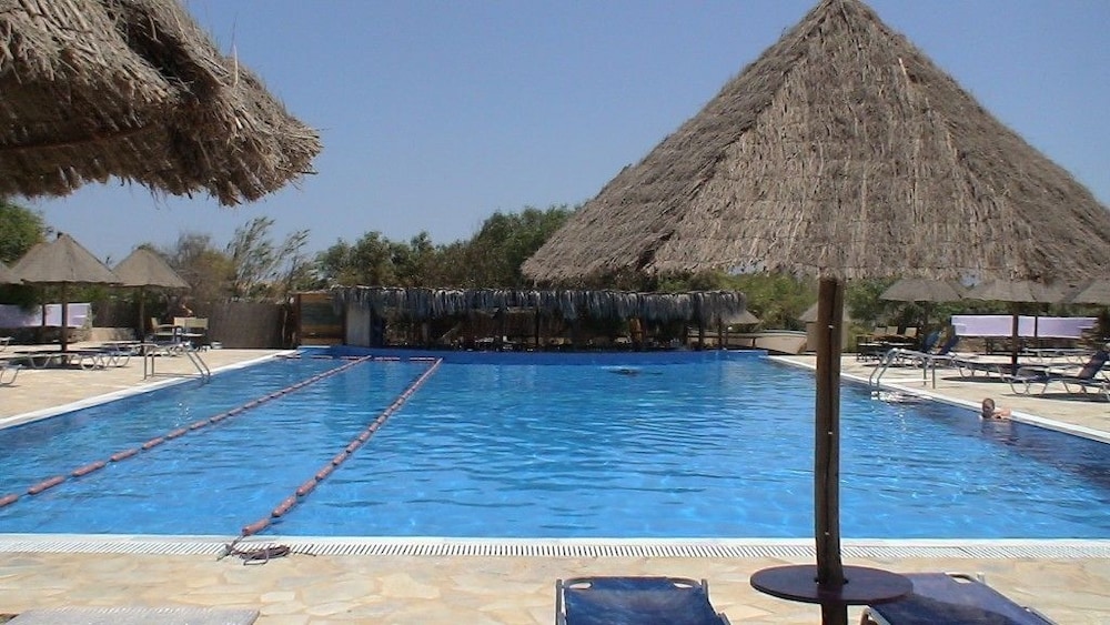 

Bologna - Naousa, Paros - Surfing Beach Village Paros