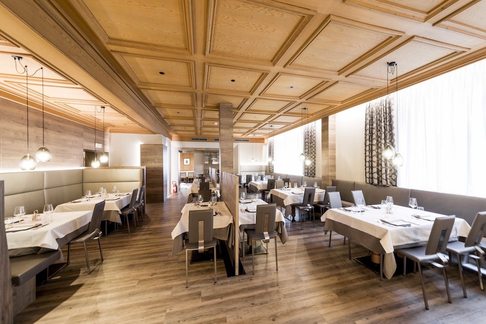 

Roma - Val di Fassa, Montagna Italia - Active Hotel Ancora