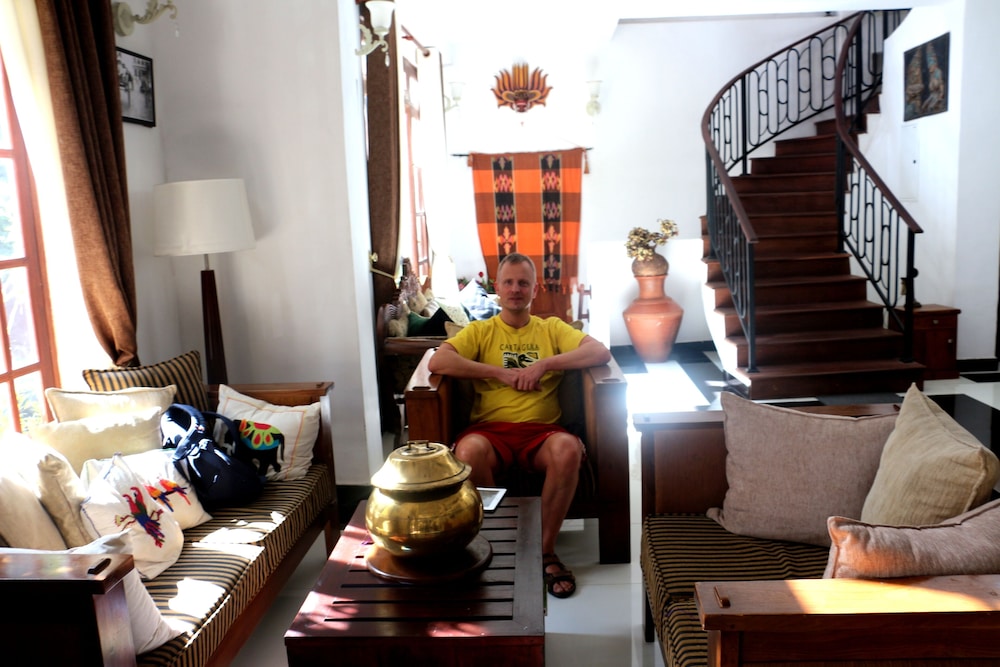 

Venezia - Kandy - The Richmond House Grand