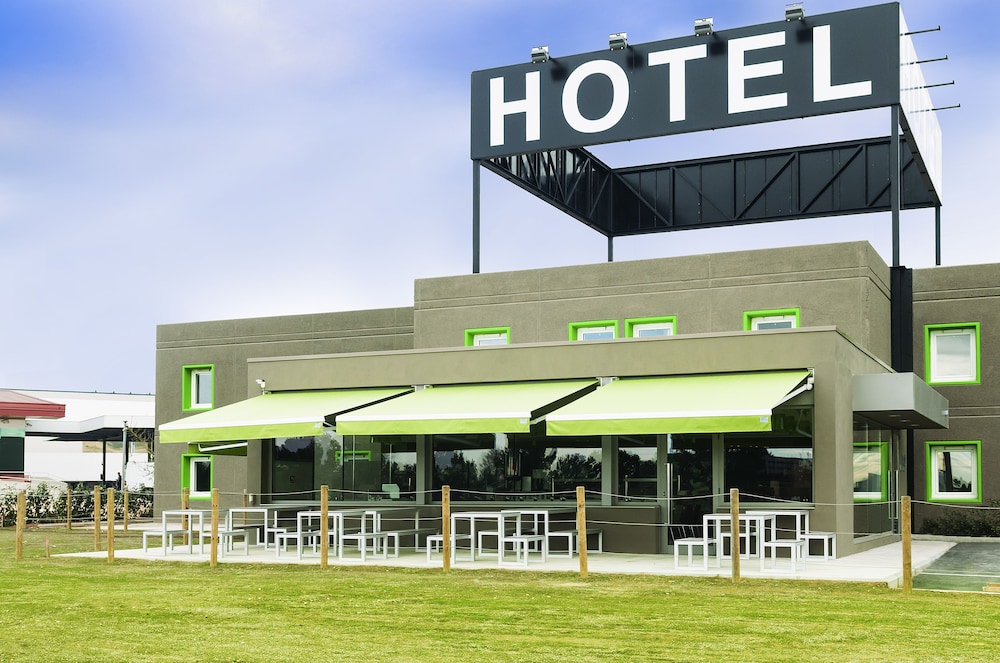 

Milano - Lerida - Hotel Ibis Styles Lleida Torrefarrera