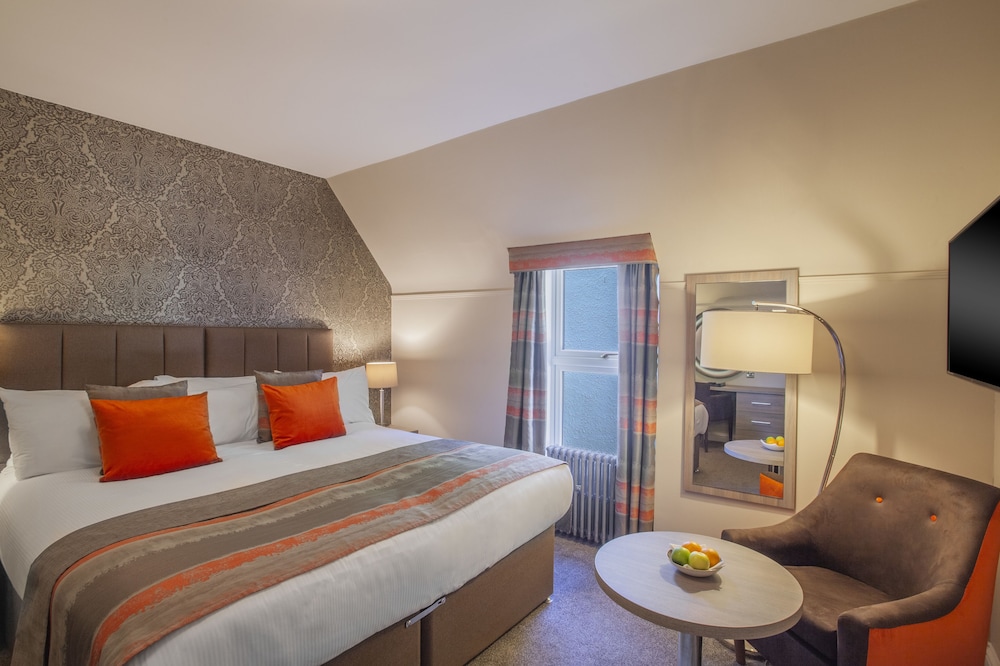 

Napoli - Portree - Cuillin Hills Hotel