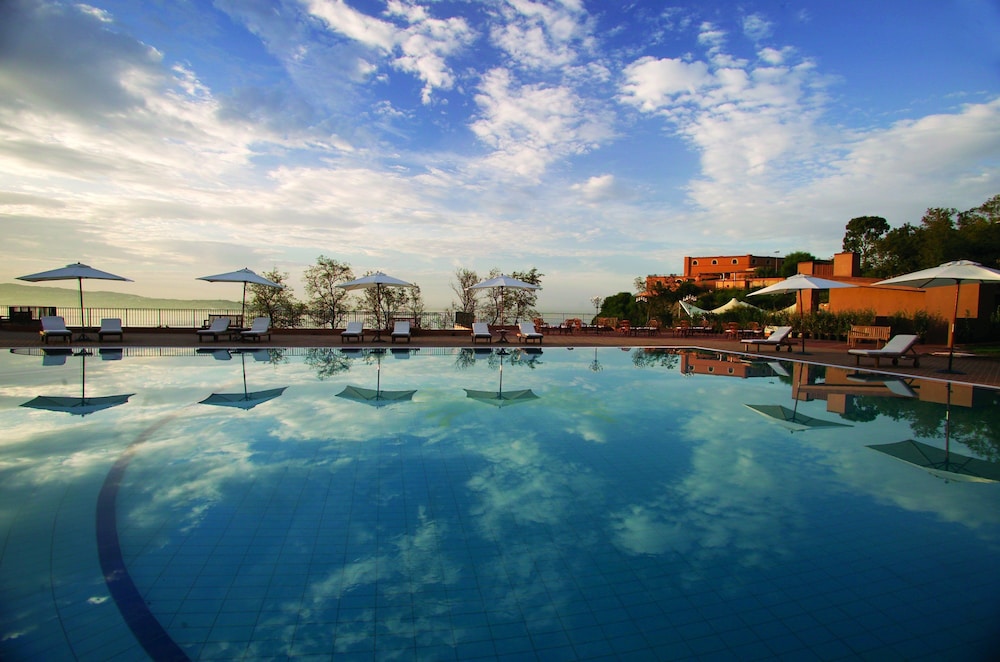 

Napoli - Scilla - Altafiumara Resort & Spa