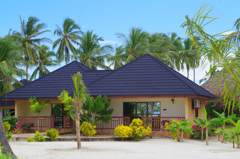 

Torino - Michamvi - The Sands Beach Resort Zanzibar