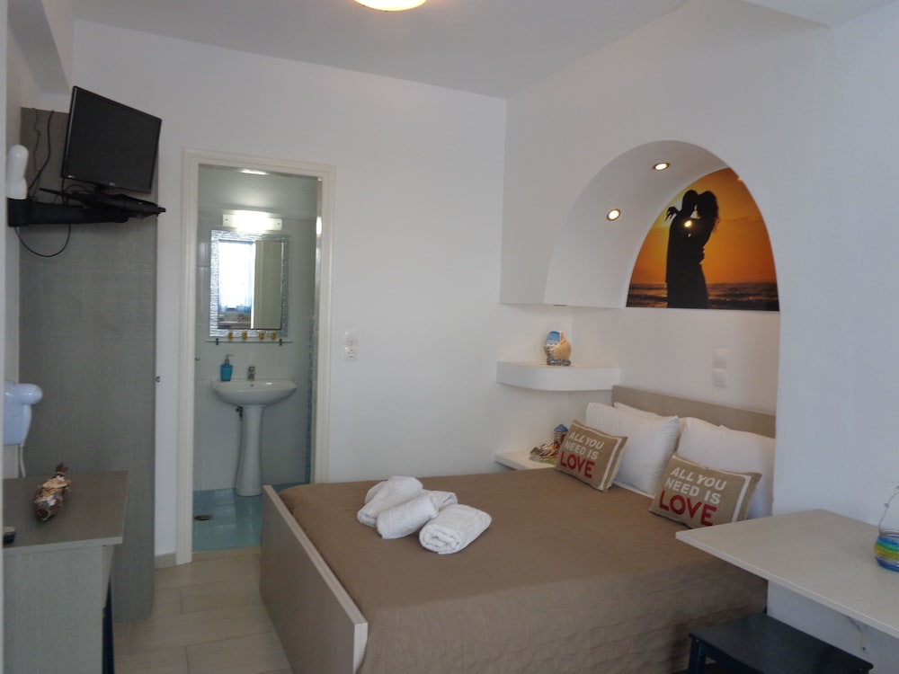 

Venezia - Santorini, Isole Greche - Honeymoon Beach Studios