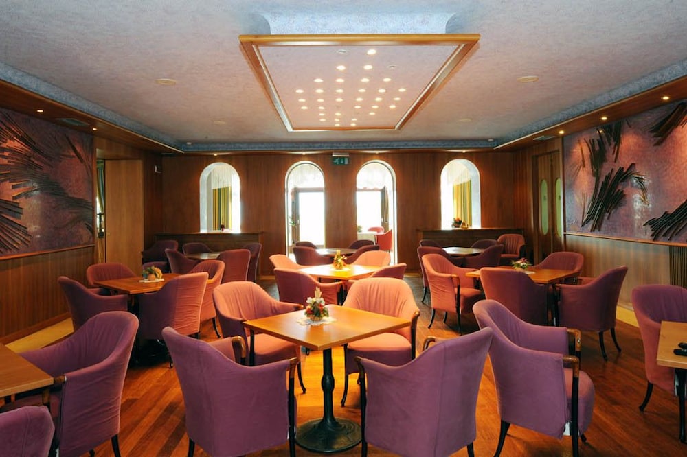 

Lamezia Terme - Folgaria - Grand Hotel Astoria