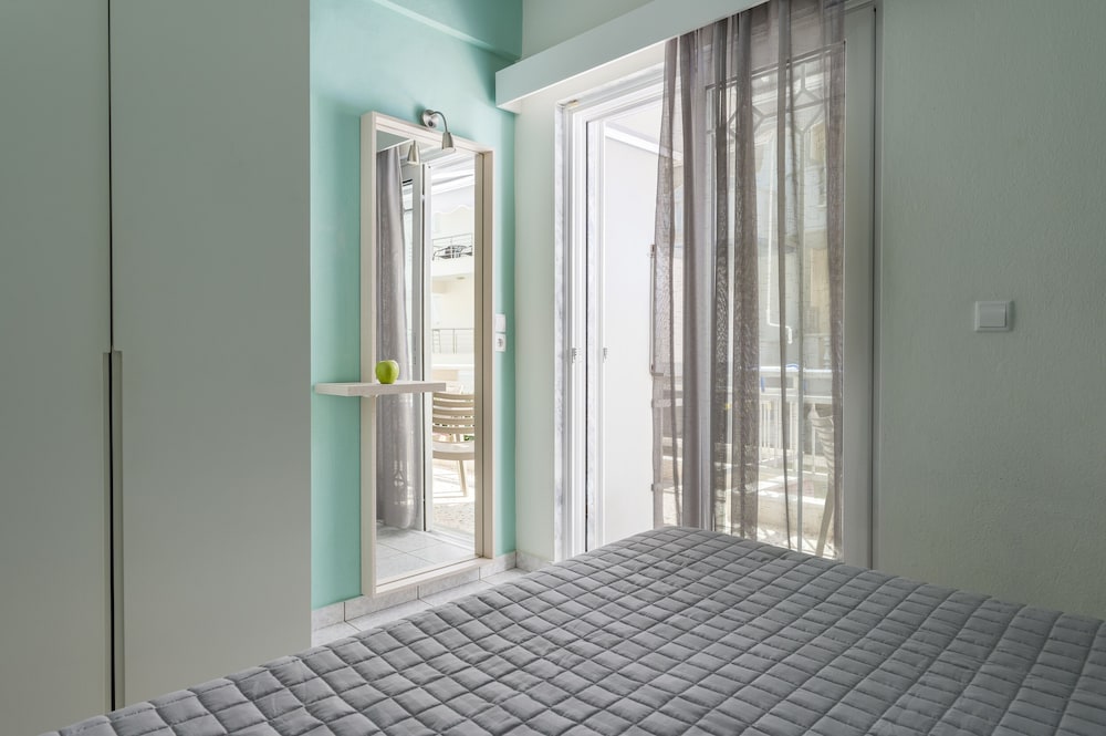 

Roma - Paralía - Ouzas Luxury Hotel
