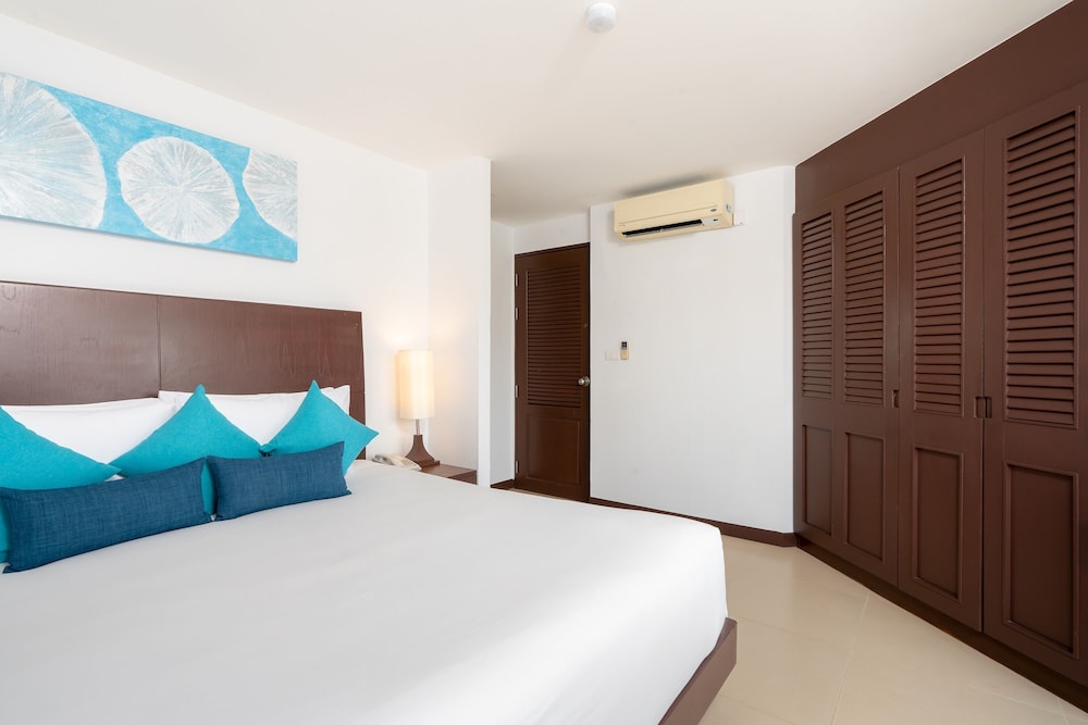 

Napoli - Sa Khu - Dewa Phuket Resort & Villas