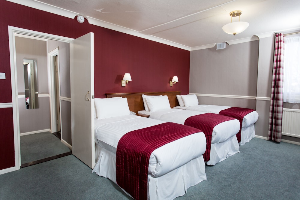 

Torino - Chislehurst - The Clarendon Hotel