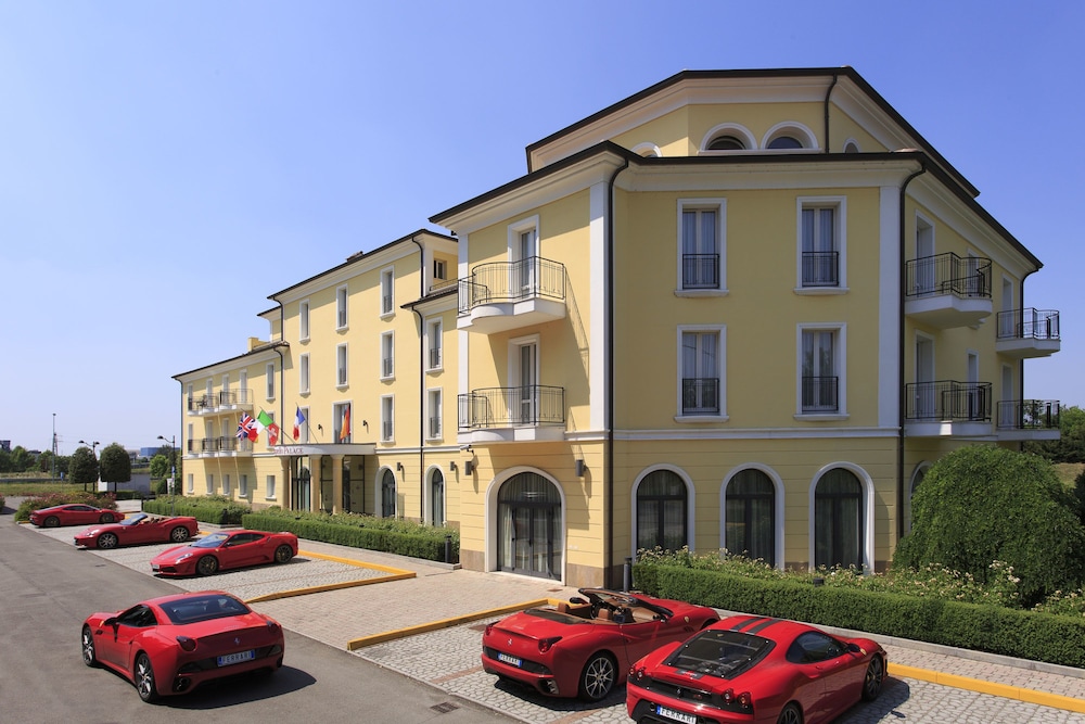 

Catania - Maranello - Maranello Palace