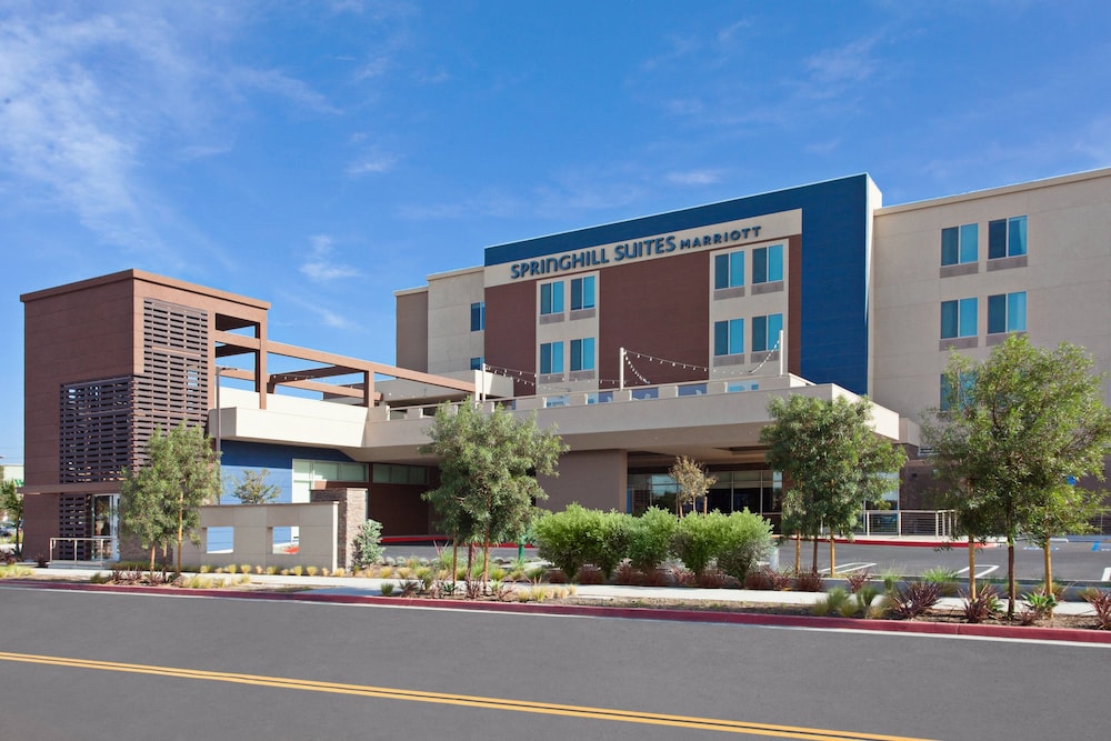 

Roma - Huntington Beach - SpringHill Suites by Marriott Huntington Beach Orange County