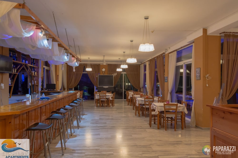 

Bari - Kavos - Chandris Apartments