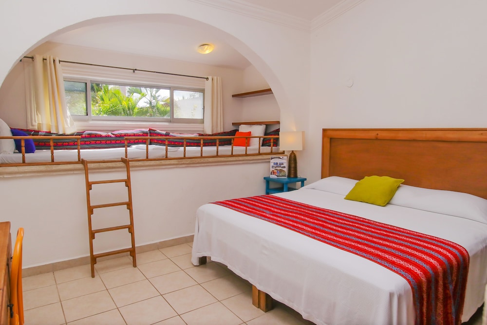 

Verona - Cozumel - Hotel Villas Colibrí Suites & Bungalows