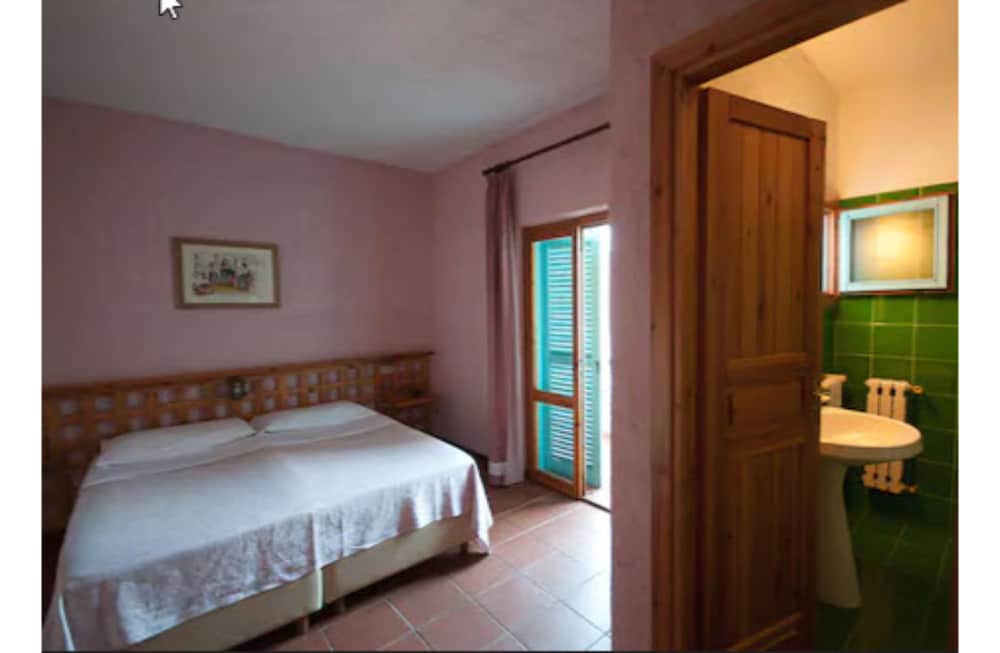 

Bologna - Capo Coda Cavallo - Hotel Scintilla