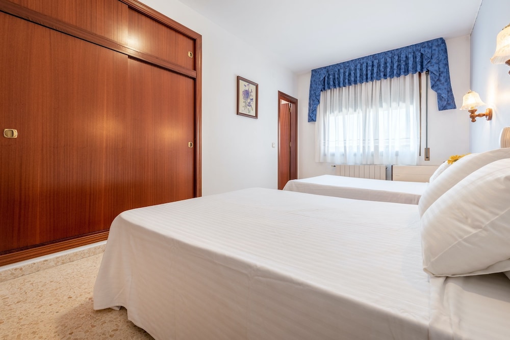 

Venezia - La Pineda - Hotel Canadá