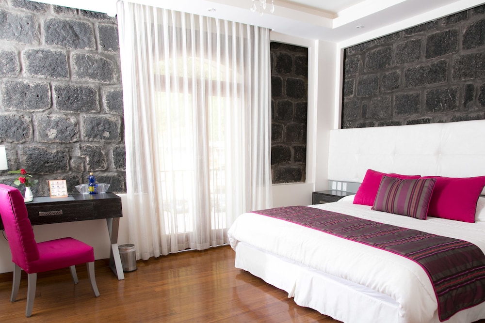 

Roma - Baños - Sangay Spa Hotel