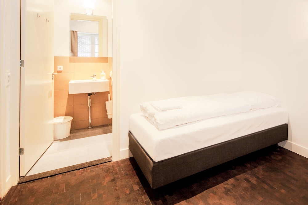 

Roma - Amsterdam - Hotel Not Hotel Amsterdam