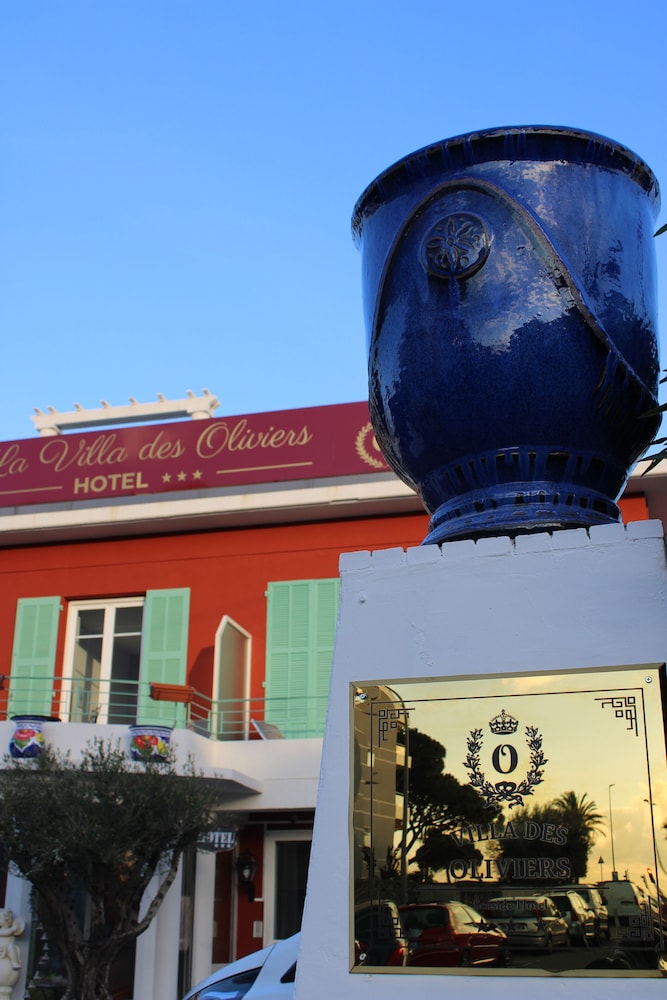

Roma - Vence - Hôtel La Villa des Oliviers