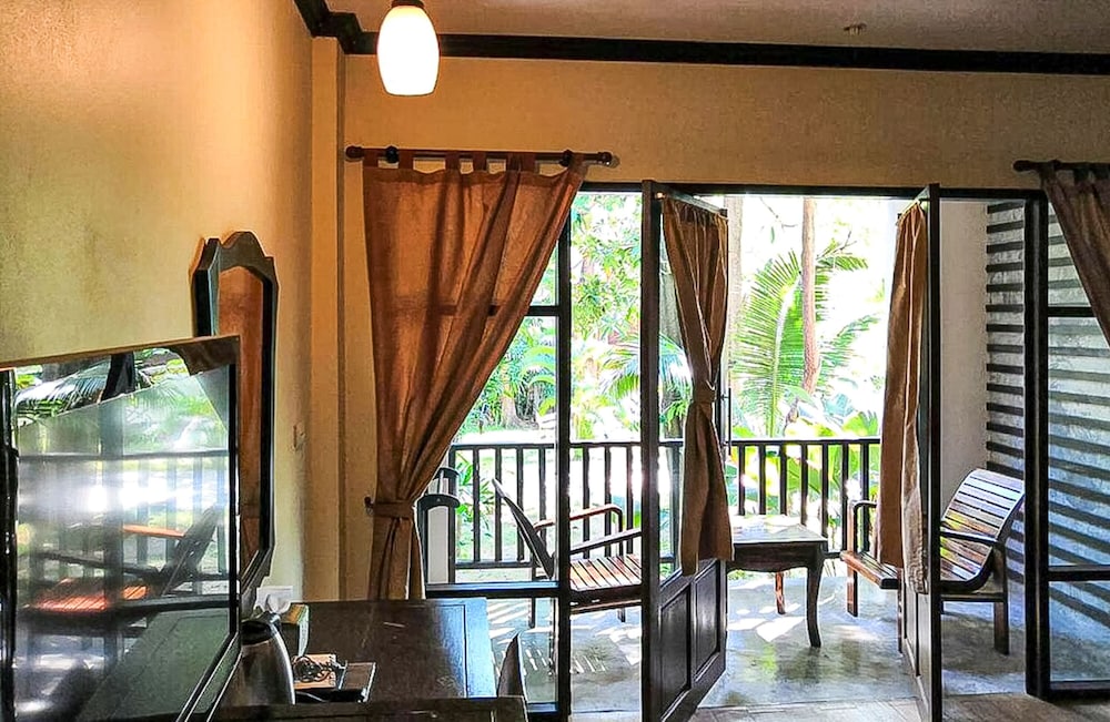 

Bari - Ko Tao - Seashell Resort Hostel Koh Tao