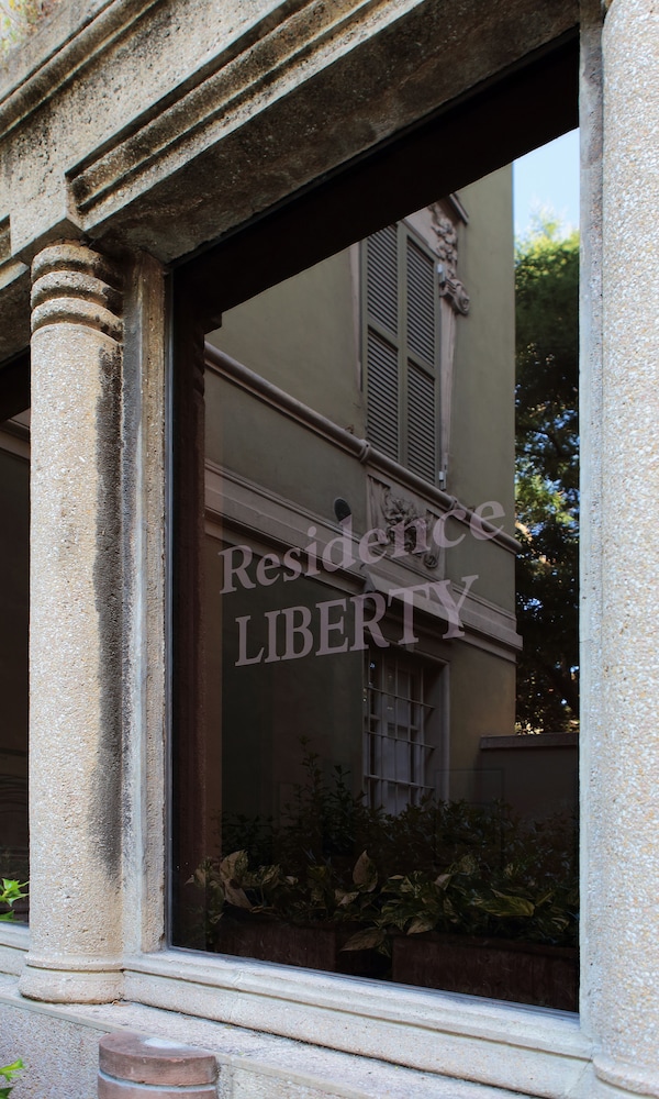 

Napoli - Parma - Residence Liberty