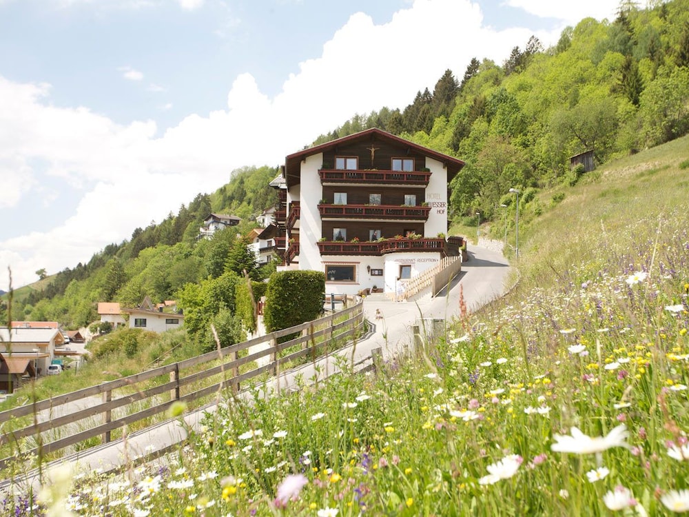 Fiss - Panoramahotel Fliesserhof