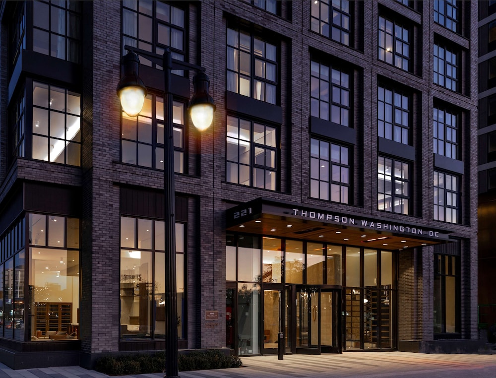 

Milano - Washington DC - Thompson Washington DC, by Hyatt