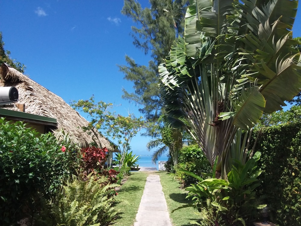 

Napoli - Moorea - Linareva Moorea Beach Resort