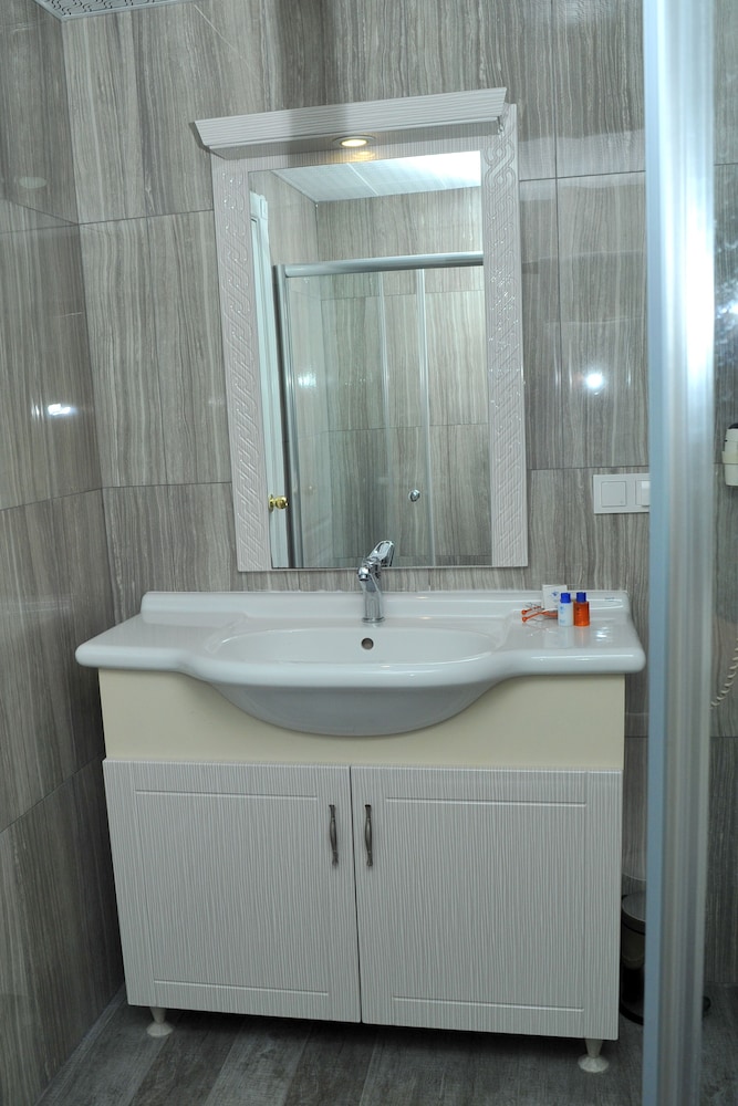 

Torino - Ankara - Lion City Hotel Ankara