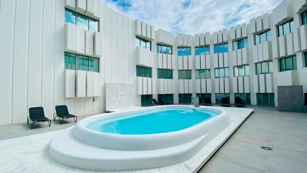 

Bologna - Aldaia - Port Azafata Valencia Hotel