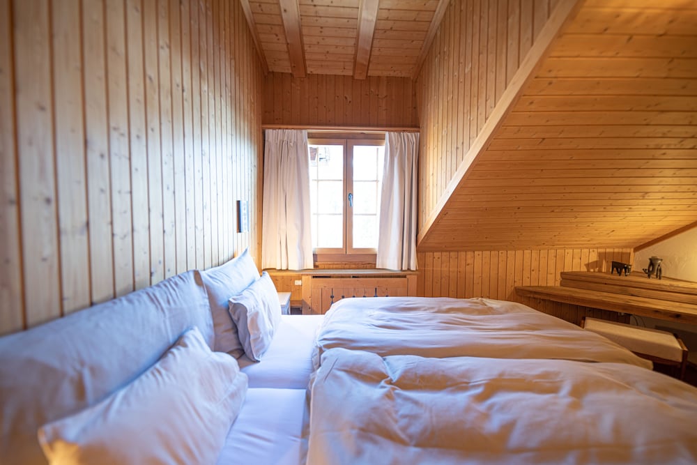 

Napoli - Gstaad - Hotel Alpenrose mit Gourmet-Restaurant Azalée