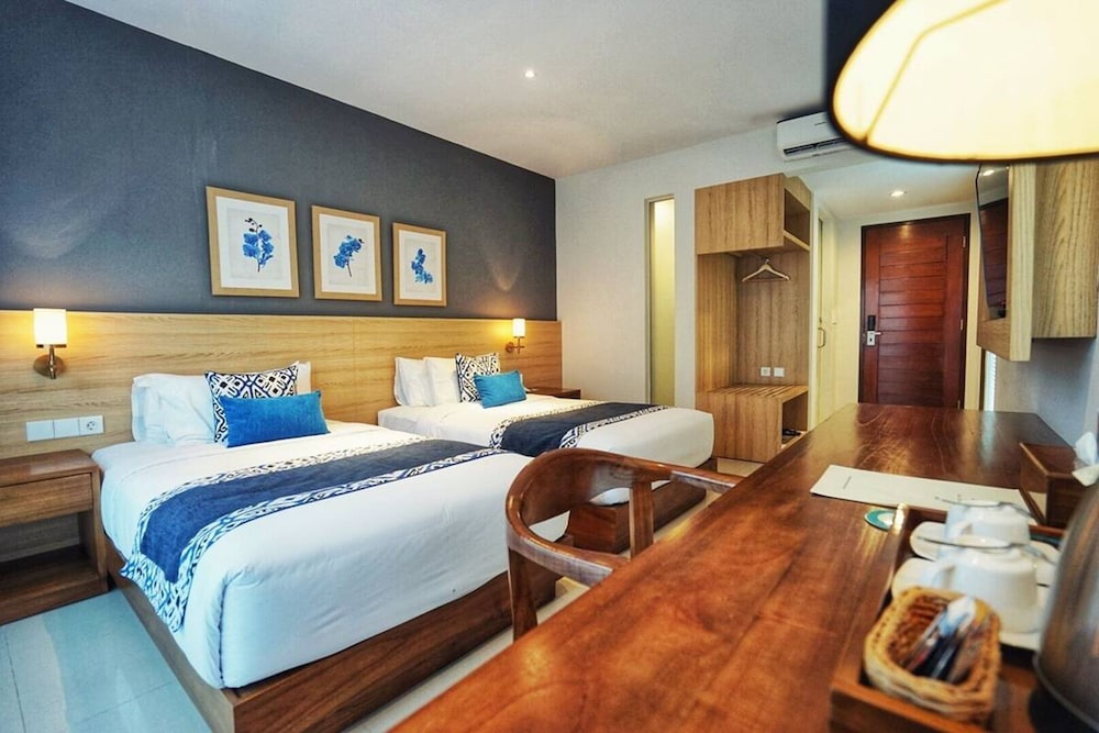 

Verona - Ketewel - The Cakra Hotel