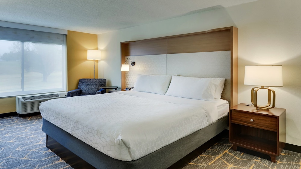 

Catania - Verona (VA) - Holiday Inn Staunton Conference Center, an IHG Hotel