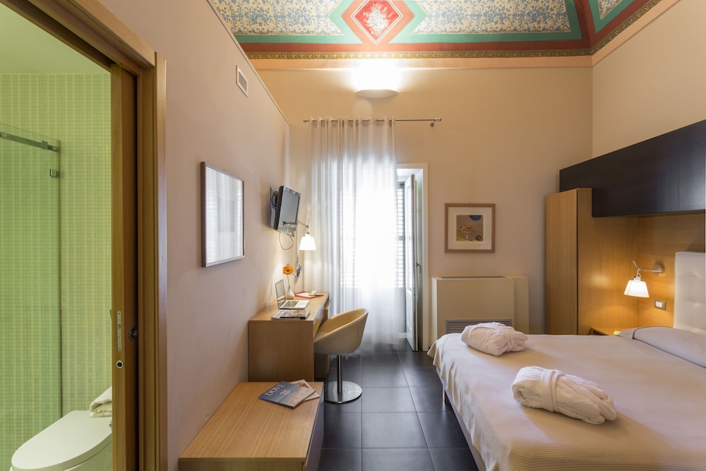 

Torino - Donnalucata - Hotel Novecento
