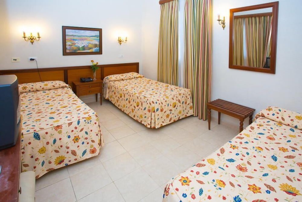 

Trieste - Puerto de la Cruz - Hotel Marte