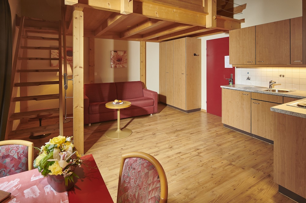 

Roma - Grindelwald - Hotel Central Wolter - Grindelwald