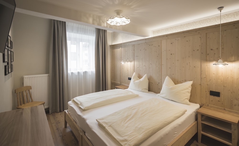 

Comiso - San Candido - Emma Historic Hotel