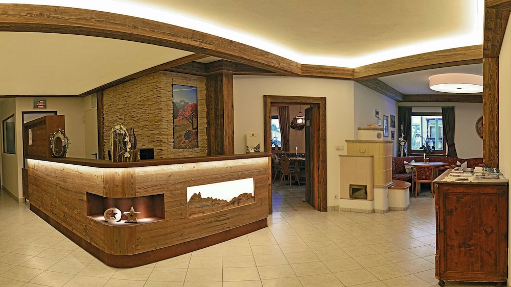 

Milano - Villabassa - Hotel Trenker