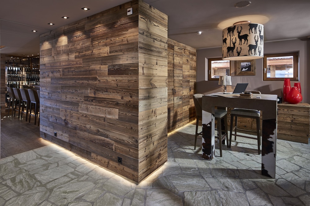 

Roma - Grimentz - Chandolin Boutique Hotel
