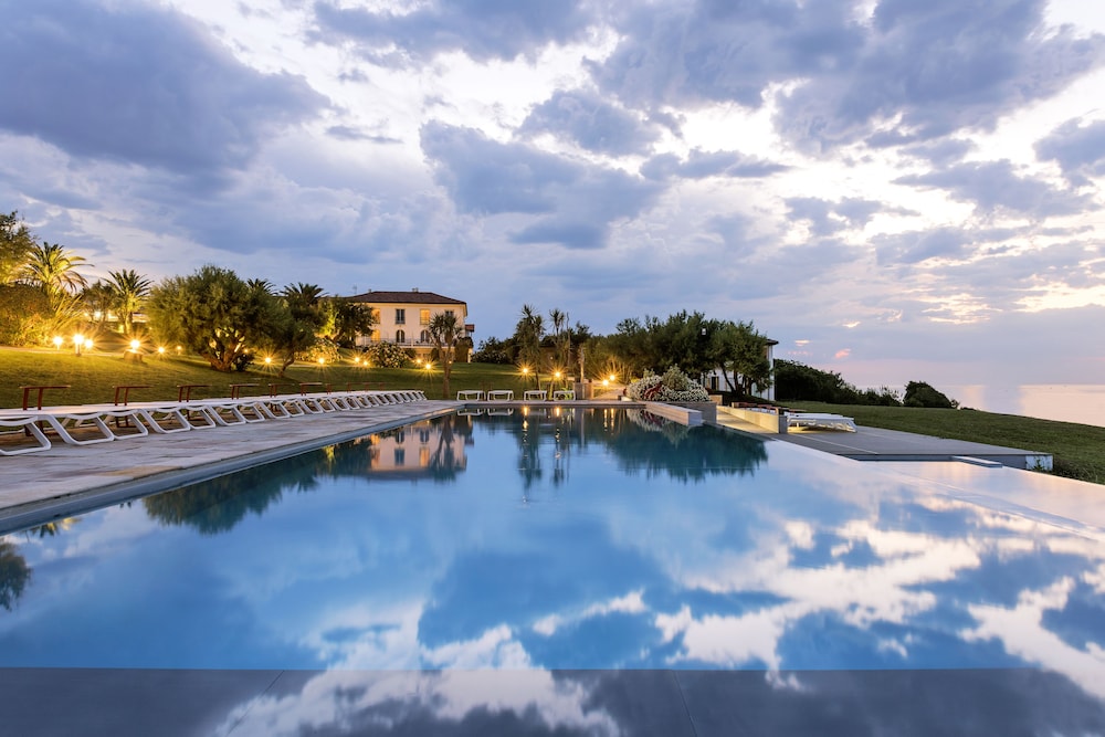 

Roma - Saint-Jean-de-Luz - Hôtel La Réserve
